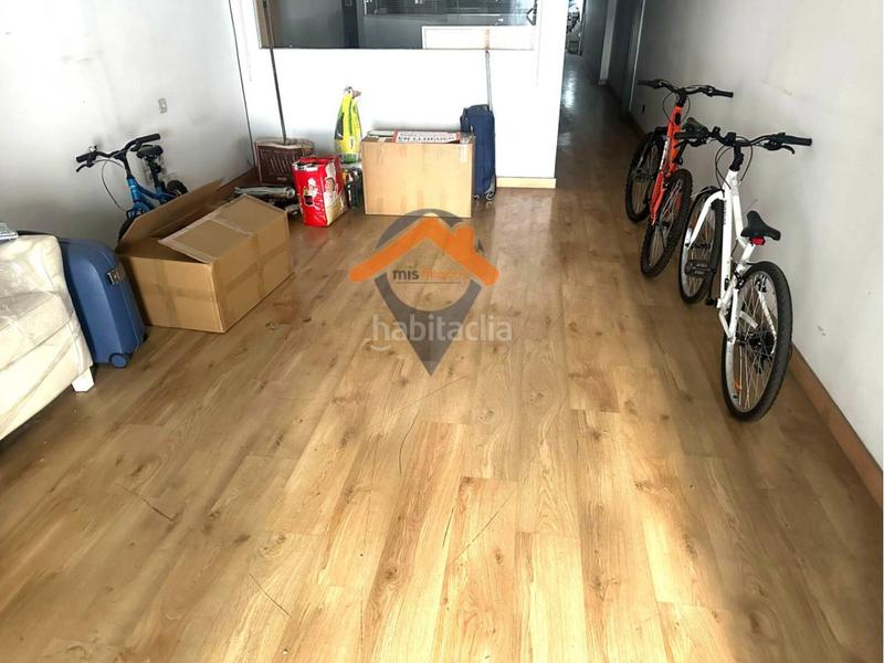 Foto a4f3eaf4-297c-4023-80c5-ad8b4028438c. Lloguer local comercial a Centre Sabadell