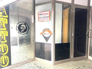 Location Local commercial  Horta novella. Local en alquiler en el centro de 113m2 todo en planta!!