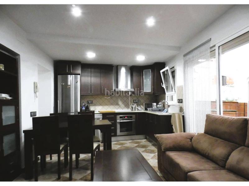 Foto cc9101d1-9d2a-4954-9d0d-762a686045eb. Pis amb calefacció a Centre Sant Quirze del Vallès