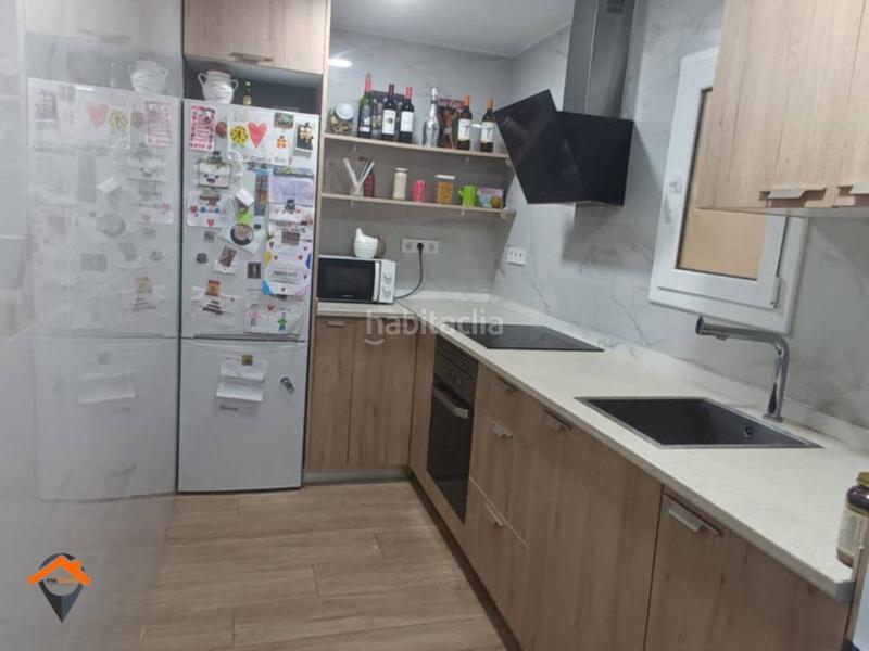 Foto 051beed5-11a0-4529-9b66-3f38a0cb7a01. Piso  de 92m con tal solo 2 vecinos! en Ca n'Oriac Sabadell