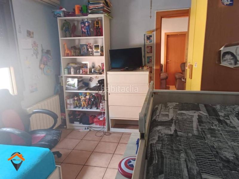Foto a6c3e198-6459-4970-8b27-3ef6eb45f558. Piso  de 92m con tal solo 2 vecinos! en Ca n'Oriac Sabadell