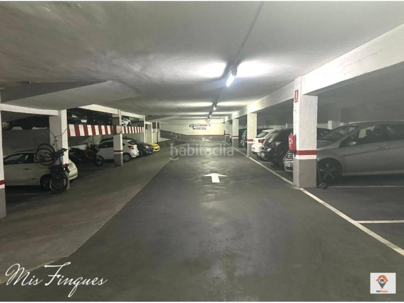 Foto a779a549-0d54-4143-a77f-71a9bb25f9a5. Parking coche plaza de parquing para coche y moto en el centro en Sabadell