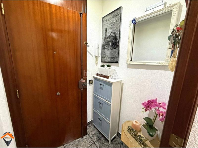 Foto f6deeb8d-c347-4540-a6db-2c60ceece157. Piso oportunidad única en la carretera de barcelona, junto a la plaza de la Creu de Barberà! en Sabadell