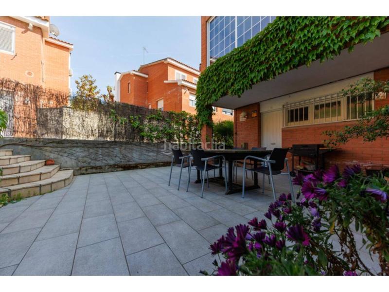 Foto 7abd12fb-f97b-4abb-9fa9-ec09385d30ec. Casa amb calefacció aparcament piscina a Centre Sant Quirze del Vallès