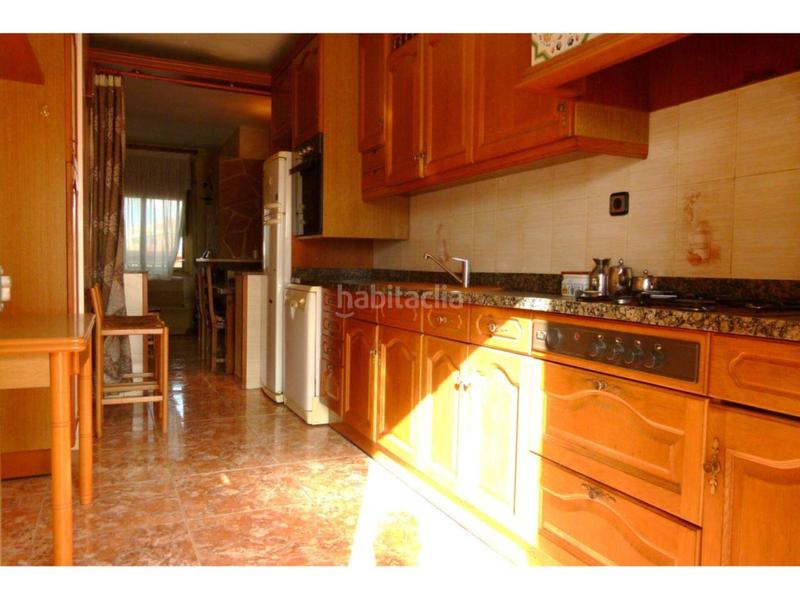 Foto 8299f39c-b4e5-47b9-a894-e163952fa4d8. Dachwohnung mit heizung parking in Ca n'Oriac Sabadell