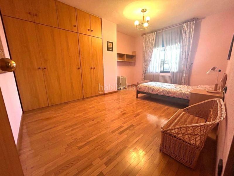 Foto d7045b4e-7acb-4edb-80ea-74d46931e006. Àtic amb calefacció aparcament a Ca n'Oriac Sabadell