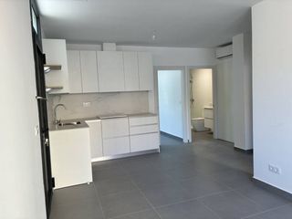 Pis  Calle olzinelles. Planta baja nueva a estrenar