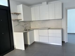 Flat  Calle olzinelles. Planta baja nueva a estrenar