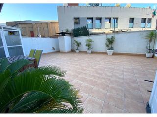 Etagenwohnung  Carretera terrassa. Espectacular vivienda con patio 60 m2 hostafrancssabadell