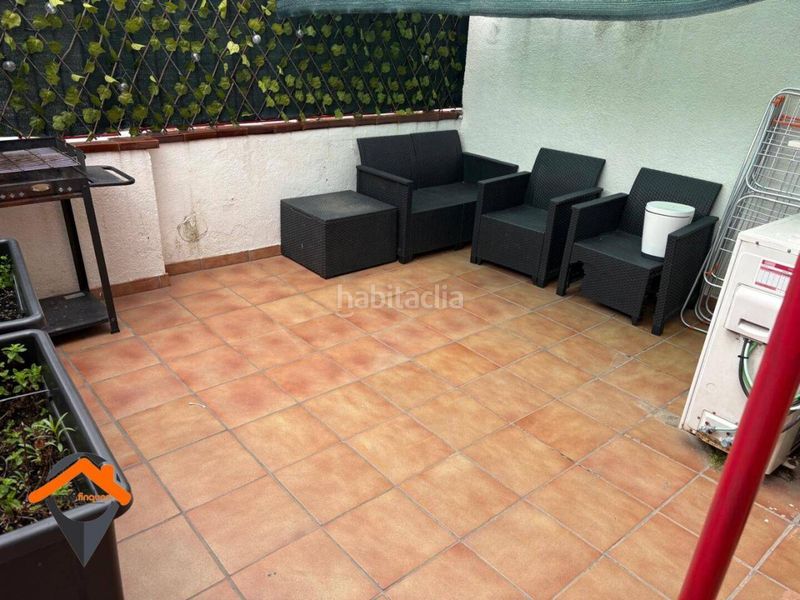 Foto 1824bcc6-8736-4278-aa6f-9c1c23497558. Casa amb calefacció aparcament a Torrent del Capellà Sabadell