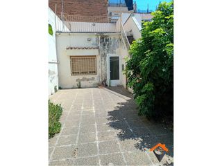 House in Calle Cerdanyola