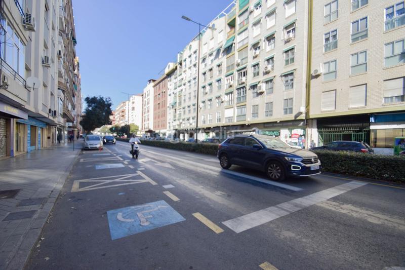 Foto 014b05c0-daeb-47aa-be56-c2d296d5b0a3. Piso  en venta en Camino de Ronda, 4 dormitorios. en Granada