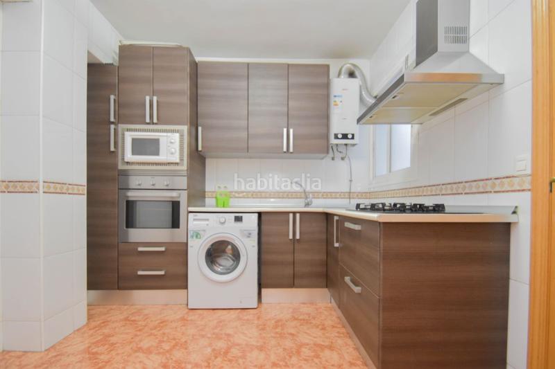 Foto 44b24bf9-2e72-4901-804c-899f3d1dfc23. Piso  en venta en Camino de Ronda, 4 dormitorios. en Granada