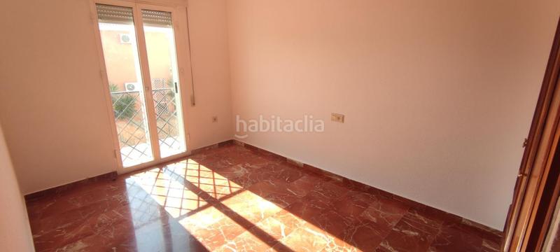 Foto 07d148b3-3fc1-4dd5-9b62-85c050bc042d. Lloguer casa adossada amb aparcament a Residencial Triana - Barrio Alto Gabias (Las)