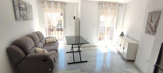 Affitto Appartamento in Cúllar Vega. Piso en alquiler en centro, 2 dormitorios.