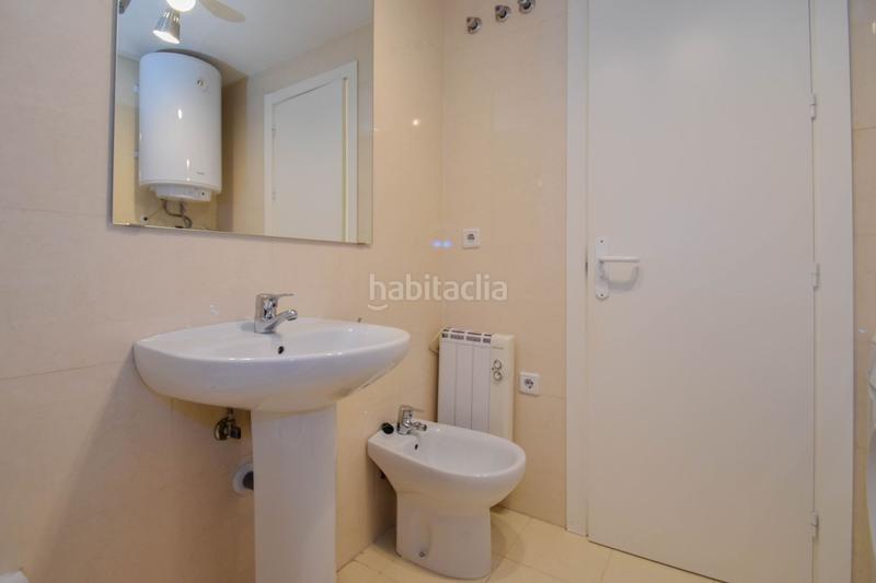 Foto 38cf41b5-f7e0-4aa6-9d08-a0394a0b057f. Pis amb aparcament a Las Flores - Huerta Gabias (Las)