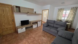 Location Maison jumelée à Aljomahima - Ermita. Casa adosada en alquiler en aljomahima, 3 dormitorios.