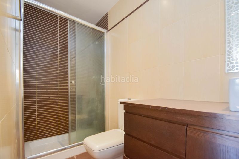 Foto 18a79d67-b730-4bc6-92a1-7eb621659c59. Casa adossada amb aparcament piscina a San Francisco - El Chorrillo Gabias (Las)