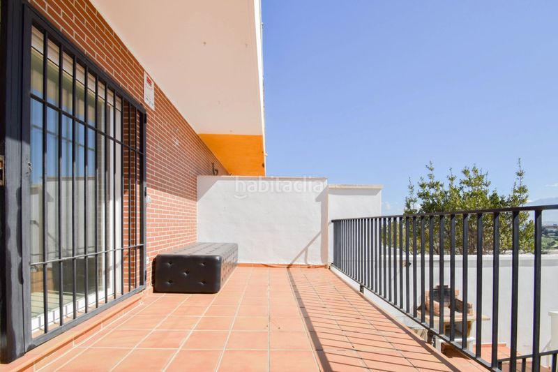 Foto 8e24c383-e370-4c5e-a9c6-0b82c89122ca. Casa adossada amb aparcament piscina a San Francisco - El Chorrillo Gabias (Las)
