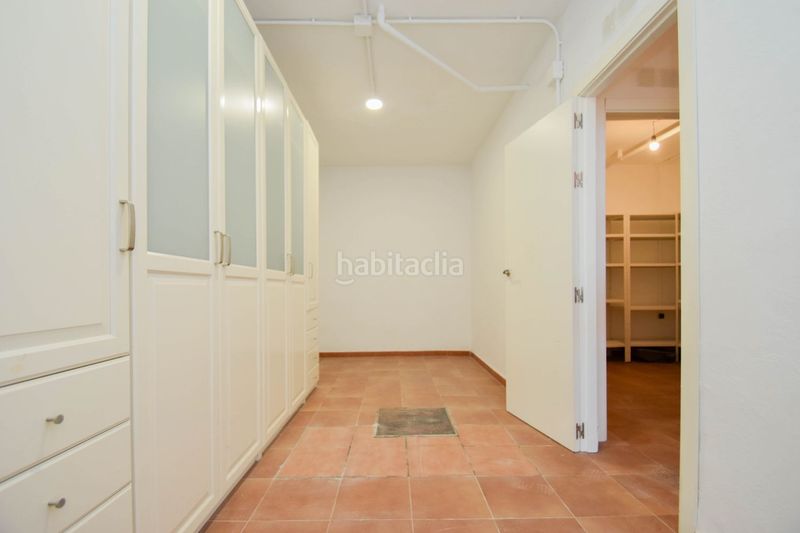 Foto bfc62355-c9ad-4afb-a001-0b00026146b9. Casa adossada amb aparcament piscina a San Francisco - El Chorrillo Gabias (Las)