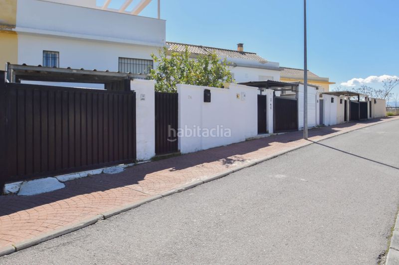 Foto d8e97d73-648c-4bb1-955b-004d54a864bc. Casa adossada amb aparcament piscina a San Francisco - El Chorrillo Gabias (Las)