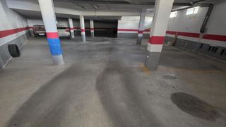 Parking voiture  Alhamar. Garaje en venta en híjar.