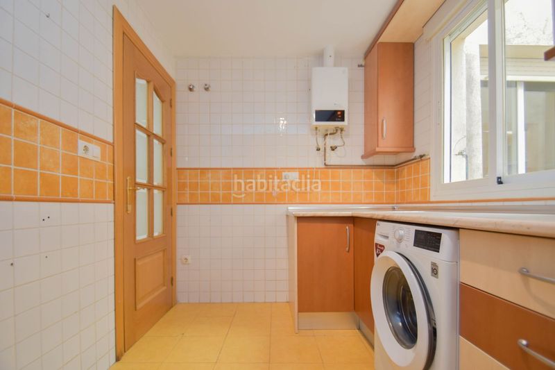 Foto 9031f6be-b032-4936-98be-b1e3743c21b1. Pis amb aparcament a Residencial Triana - Barrio Alto Gabias (Las)