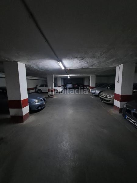 Foto d6dc1d06-b9bb-48a3-a359-f4520f6d268f. Posto auto in Camino de Ronda Granada