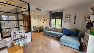 Casa adossada a Sant Jaume dels Domenys. Adosada a precio de piso  oportunidad!!!