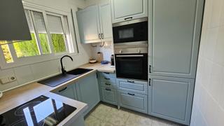 Casa adossada  Roma. Una casa cerca de la playa a precio de piso