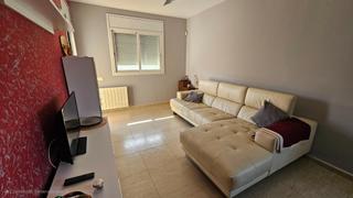 Location Appartement  Carrer gral prim. Alquiler temporada en roda de bara  la barquera septiembre a jul