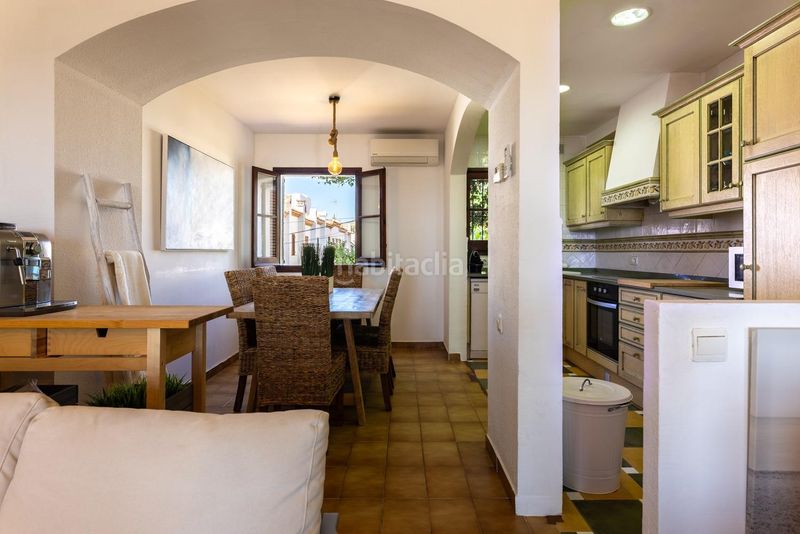 Foto 5683a258-7391-40a8-bbbb-726ad54e3c47. Casa adossada amb calefacció aparcament a Creixell