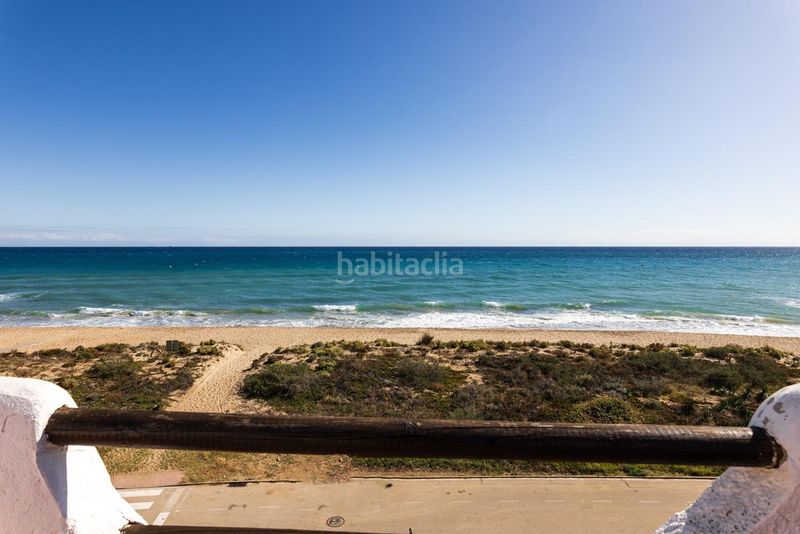 Foto bd1fe693-dfc1-472a-a717-7b7c39157045. Casa adossada amb calefacció aparcament a Creixell