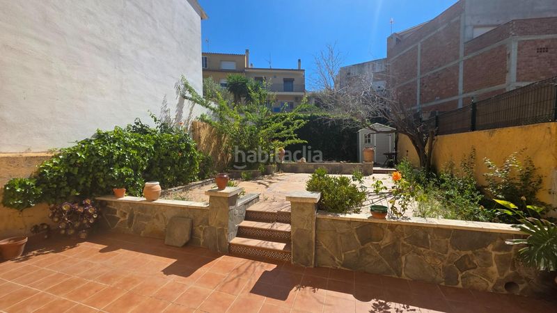 Foto 4685b99f-8bcd-4559-92b1-2e264568b2e6. Casa aparellada amb aparcament a Bonastre