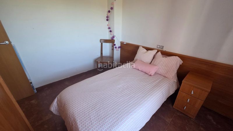 Foto 5444d4eb-0e42-4594-858b-eb5859acf6a6. Casa aparellada amb aparcament a Bonastre