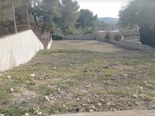 Terrain résidentiel à Canyelles. Parcela edificable de 457 metros en canyelles