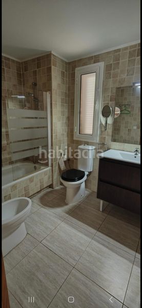 Foto 0a9f3d2a-3a61-4a56-a7a9-19626a90e72a. Planta baixa amb calefacció aparcament a Segur de Calafell nucli urbà Segur de Calafell