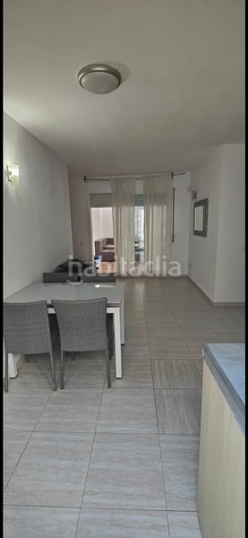 Foto 47173e99-1c62-42a1-87d4-1fb9187f9a40. Planta baixa amb calefacció aparcament a Segur de Calafell nucli urbà Segur de Calafell