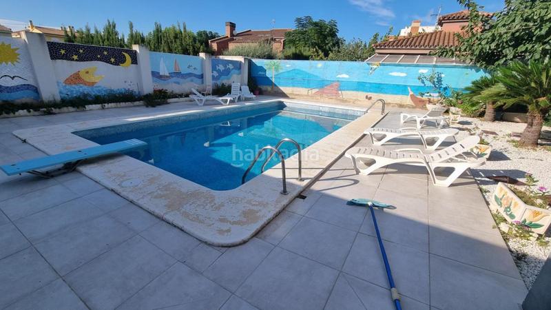 Foto 41679323-e2a5-4009-a680-1dd1303a6bf4. Chalet villa en venta en grao de castellón pinar, 9 dormitorios. en Castellón de la Plana