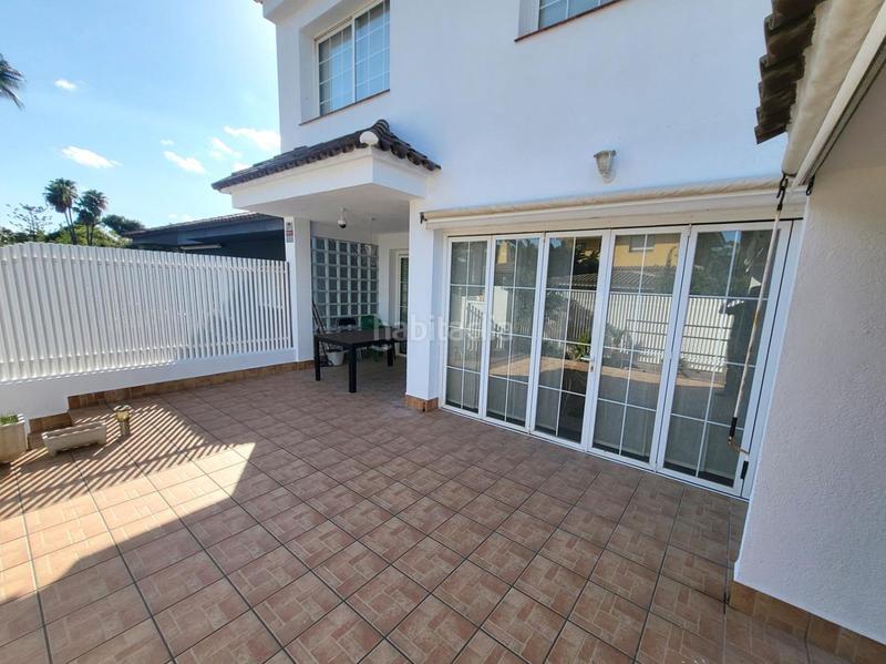 Foto 76579457-b768-4be2-a8af-627df27c3ebc. Chalet villa en venta en grao de castellón pinar, 9 dormitorios. en Castellón de la Plana