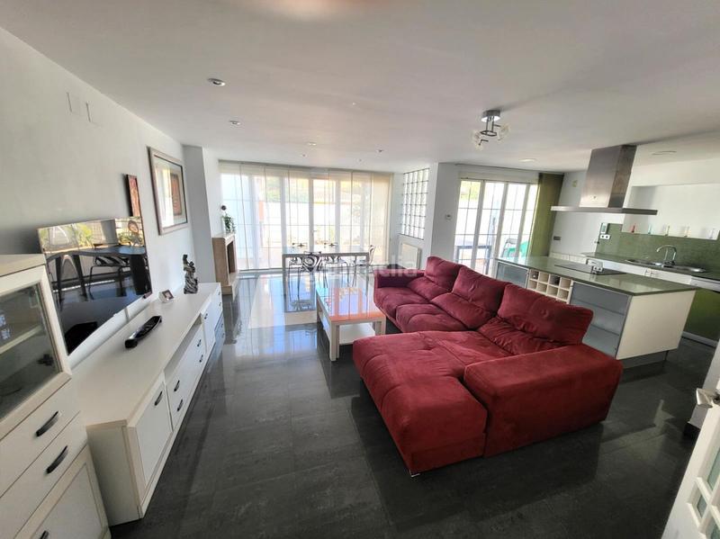 Foto 824d286d-b0a0-4a22-bc22-db2a0688c795. Chalet villa en venta en grao de castellón pinar, 9 dormitorios. en Castellón de la Plana