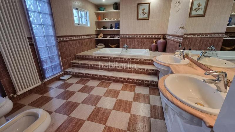 Foto dfd16cb3-d8c3-4eb4-8dec-bd831f070a86. Chalet villa en venta en grao de castellón pinar, 9 dormitorios. en Castellón de la Plana