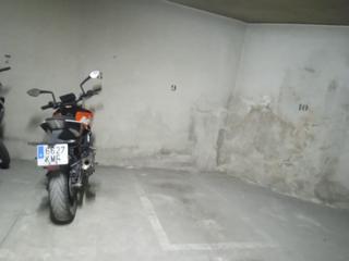 Car parking  Almenara. Garaje en venta en corte inglés.
