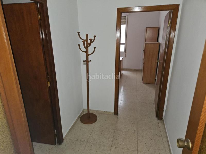 Foto a0078f44-2bfd-4b45-8f9f-3bc449e09f2e. Local comercial local en venta en centro, 1 dormitorio. en Castellón de la Plana