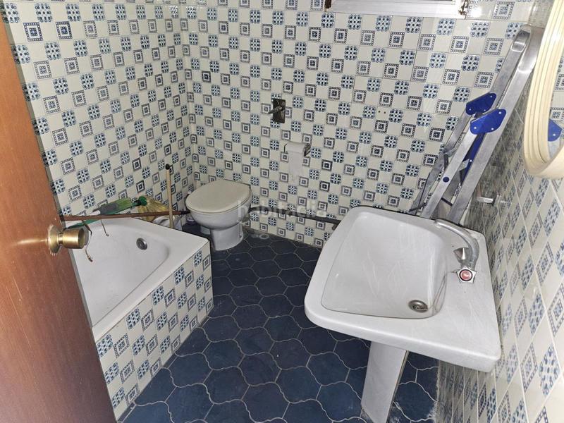Foto f90dc2dc-dd61-43f2-8593-20579a427828. Local comercial local en venta en centro, 1 dormitorio. en Castellón de la Plana