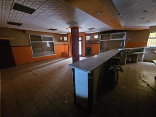 Local Comercial en Hospital - Plaza del Real. Local en venta en avda. casalduch, 2 dormitorios.