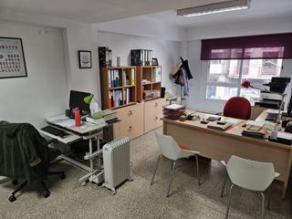 Rent Business premise  Pérez galdós. Local en alquiler en centro  hospital  plaza del real, 3 dormito