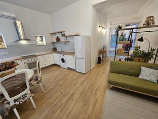 Lloguer Pis  Obispo caperó. Piso en alquiler en capuchinos, 1 dormitorio.
