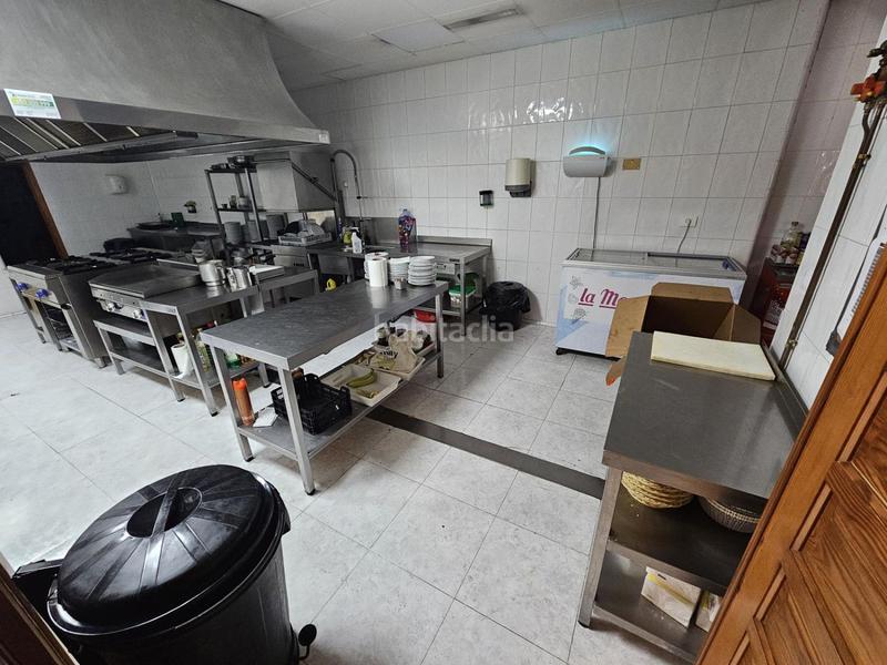 Foto d94d8f46-964a-496c-8664-ee2378af678c. Local comercial a fadrell-industrial 76 a Ensanche - Parque Santa Rosa Castellón de la Plana