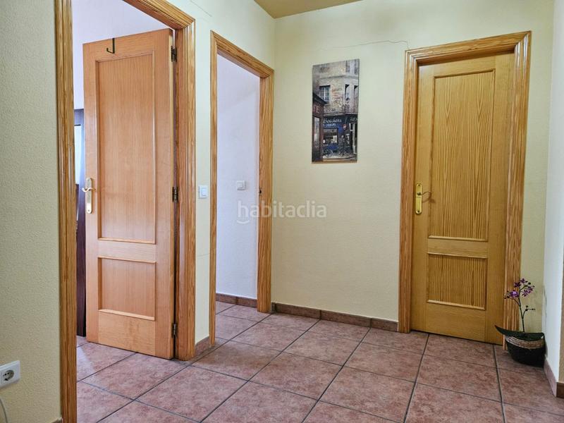Foto b49aa08f-a8d6-431f-91b3-b468d69da5d1. Casa adosada adosado en venta en la pobla tornesa, 4 dormitorios. en Pobla Tornesa (la)